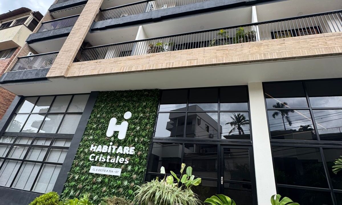 WhatsApp Image 2025-08-05 at 10.53.10 PM (1)