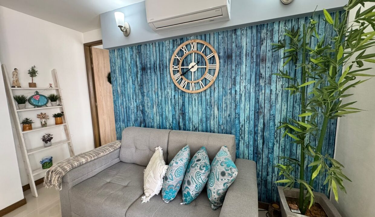 WhatsApp Image 2025-11-21 at 6.31.50 PM