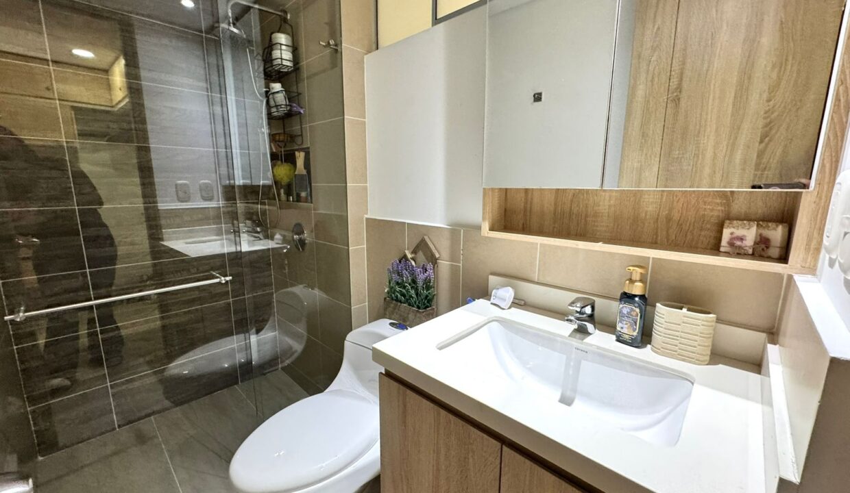 WhatsApp Image 2025-11-21 at 6.31.51 PM (3)