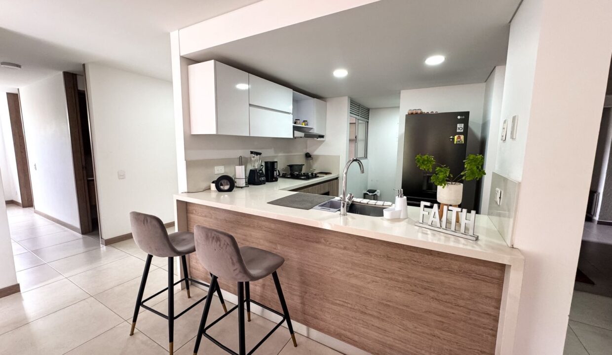 WhatsApp Image 2025-11-21 at 6.36.07 PM