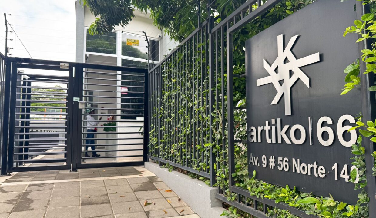 WhatsApp Image 2025-11-21 at 6.36.08 PM (4)