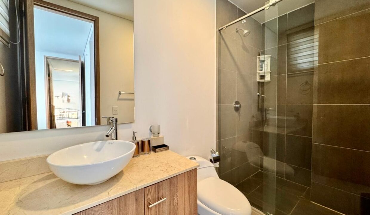 WhatsApp Image 2025-11-21 at 6.40.27 PM (3)