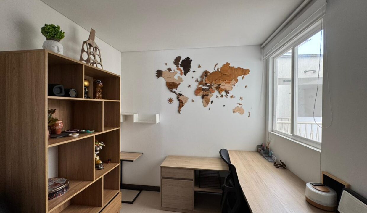 WhatsApp Image 2025-11-21 at 6.42.37 PM (2)