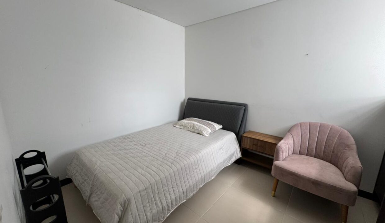 WhatsApp Image 2025-11-21 at 6.42.37 PM (7)